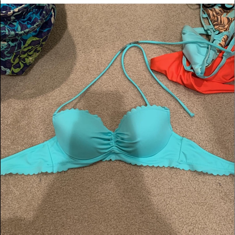 victoria secret size 34A
